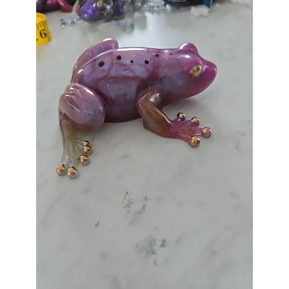 Purple Resin Frog Home Decor Figure Handmade 713